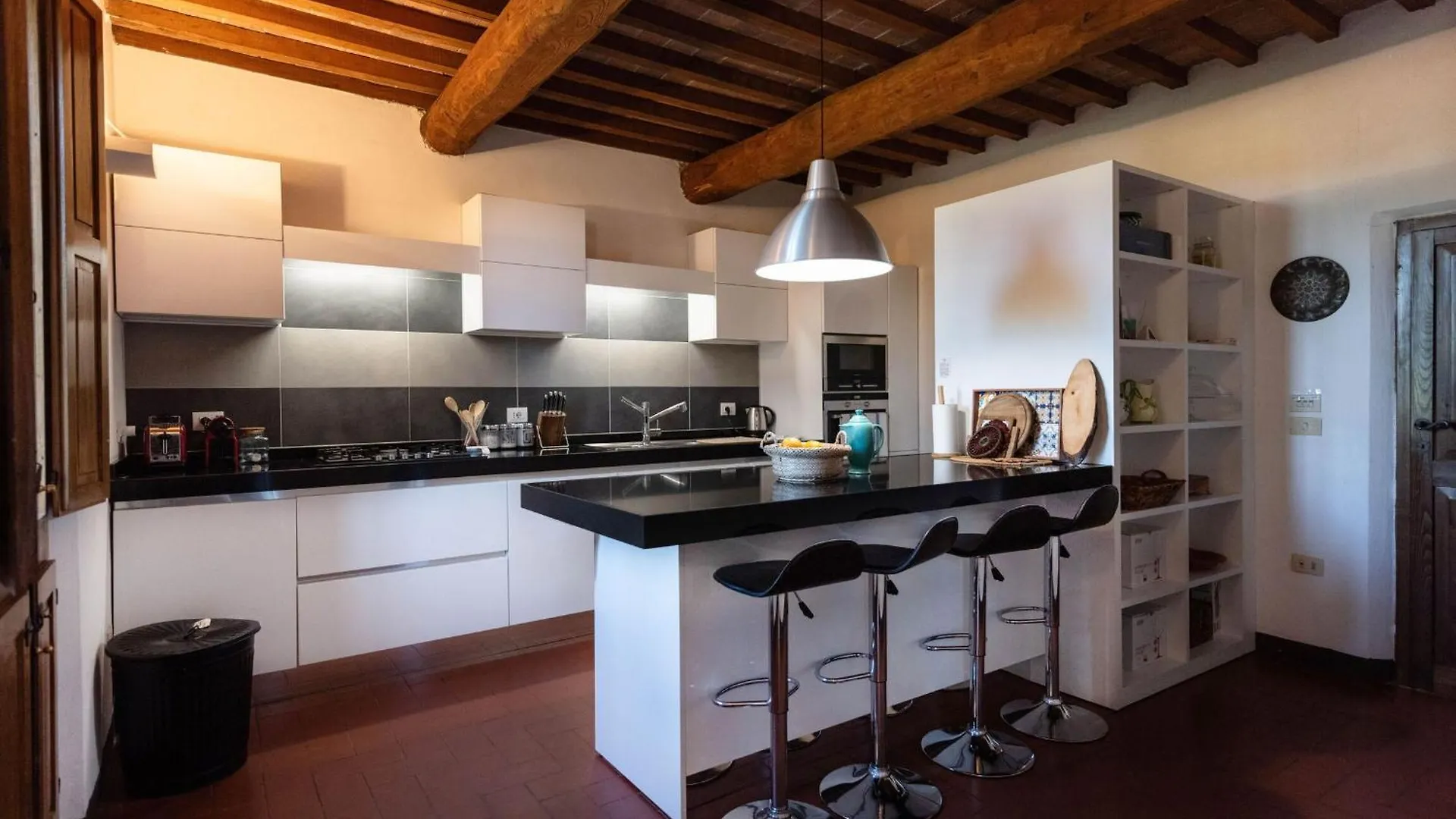Country House In Tuscan Hills Siena Villa