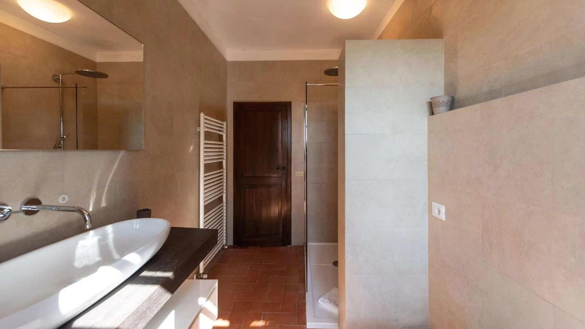 Country House In Tuscan Hills Siena Italy