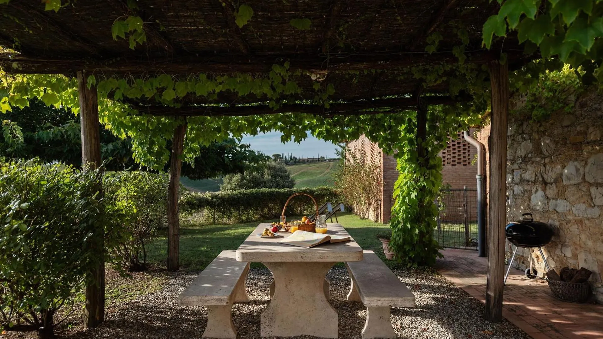 Villa Country House In Tuscan Hills Siena